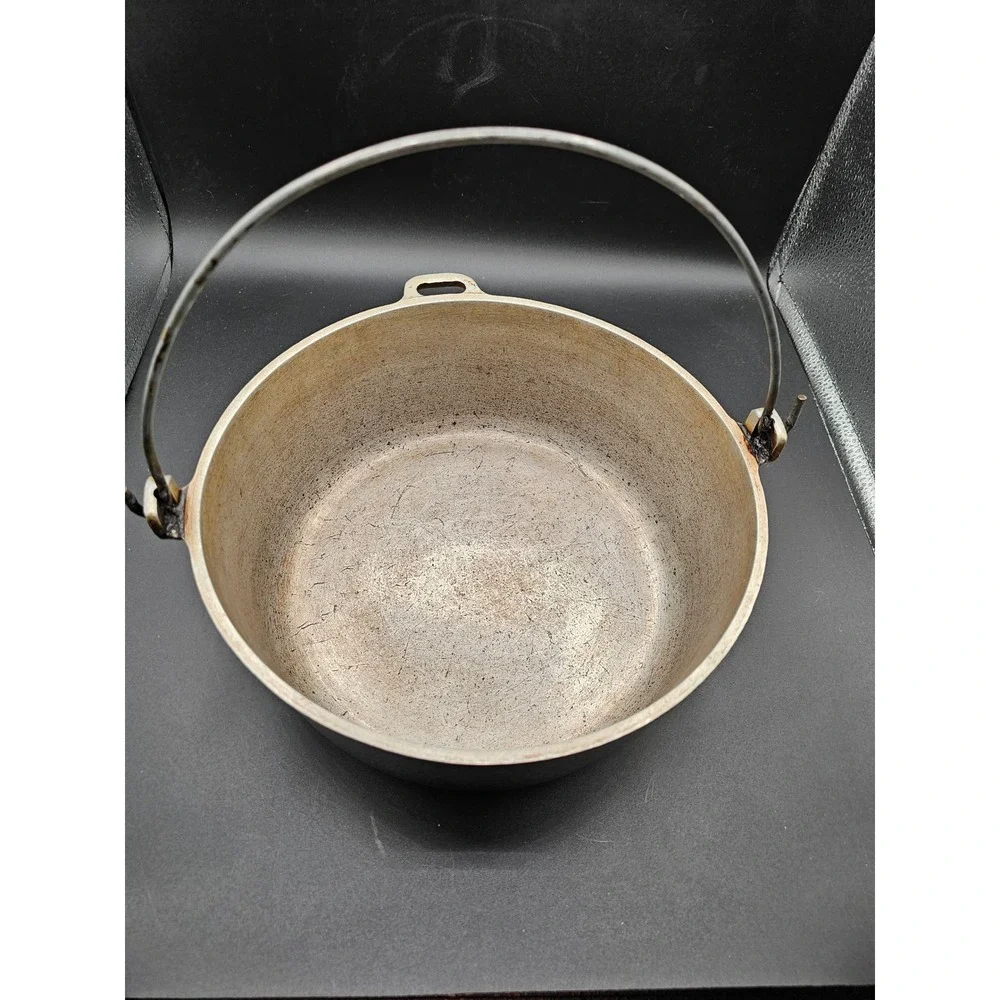 Vintage Club Hammercraft Cast Aluminum Dutch Oven 10in Pot with Lid Bail Handle